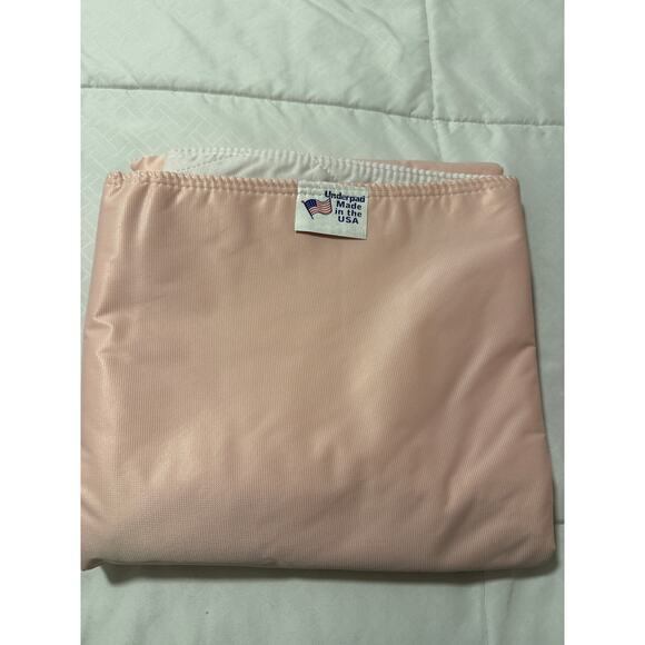 Reusable Washable Dog Pee Pad 2 Pack, Pink Waterproof. Pet Made in USA Cardinal - Picture 3 of 10